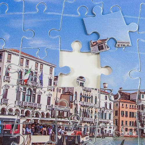 I18n Error: Missing interpolation value "ImageAlt" for "Chargez l'image dans la visionneuse de la galerie, {{ ImageAlt }}"