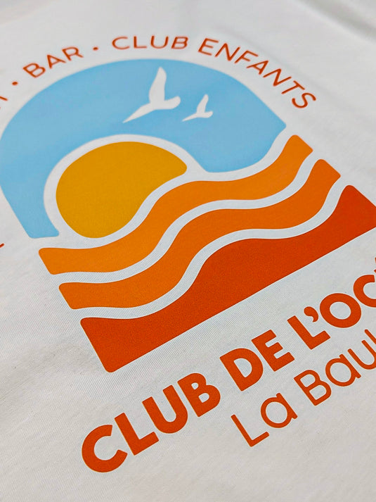 Impression du logo restaurant club de l'ocean La Baule imprimé sur un tee-shirt en coton bio